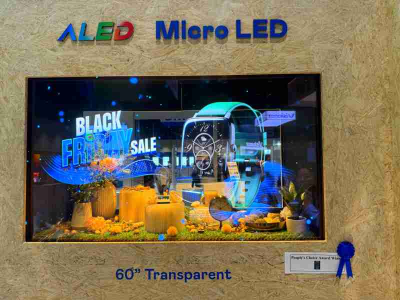 银河集团60吋高透明度Micro LED显示器获”最佳Micro LED技术应用奖”，，，将Micro LED面板透明化之设计特性极致发挥，，，以可扩展性无缝拼接技术打造，，，，具备600 nits全画面亮度、、、、大于60%穿透率及超过NTSC 110%的优异广色域表现，，，可依需求灵活应用于各种场域
